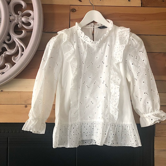 Zara Broderie Anglaise Blouse 